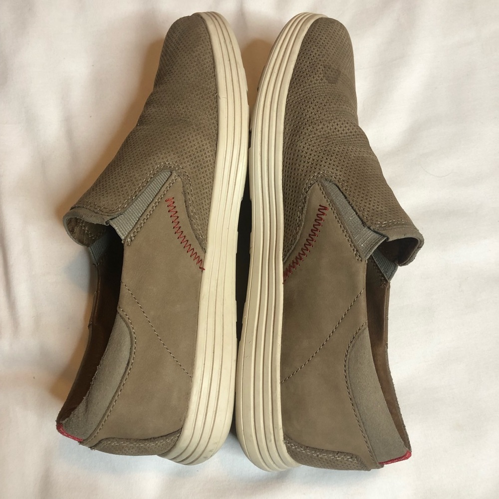 Dunham Colchester Taupe Perforated Leather Upper Slip On Sneakers Shoes View 6